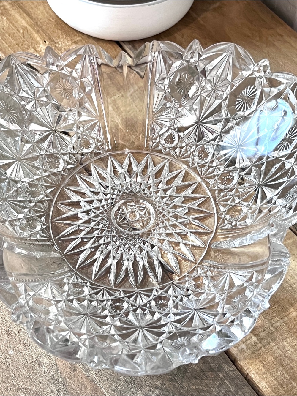 Vintage EAPG Clear Pressed Glass 3-Sided Clover Relish Candy Bowl - Picture 2 of 4